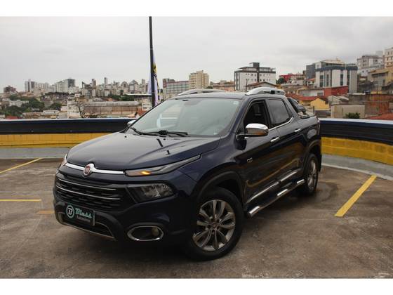 FIAT TORO 2.0 16V TURBO DIESEL RANCH 4WD AT9